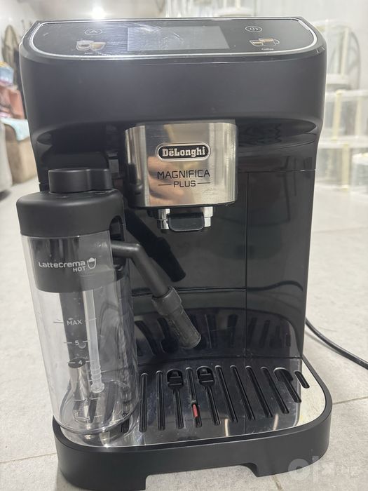 Кофе машина DELONGHI
