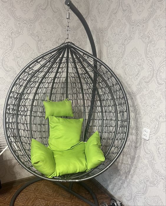 Продам Качелю в отличном состояние