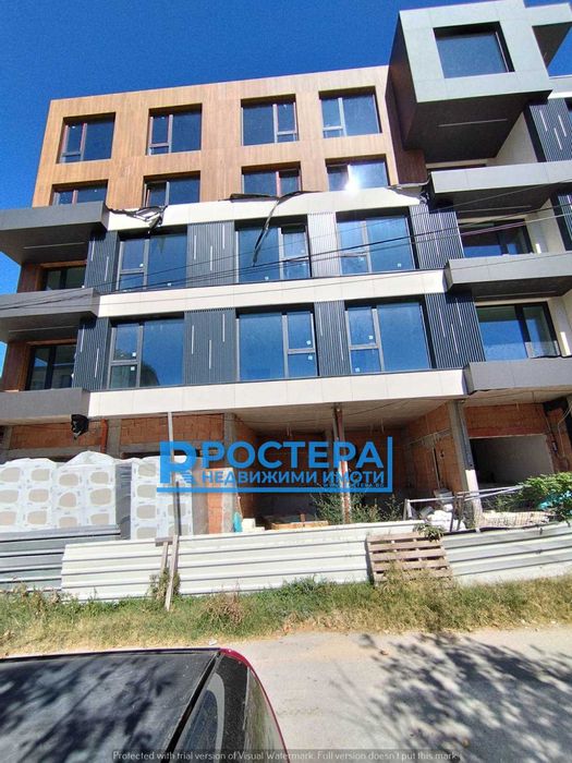 Район Боровец/Тристаен Апартамент с Гараж и Паркомясто!