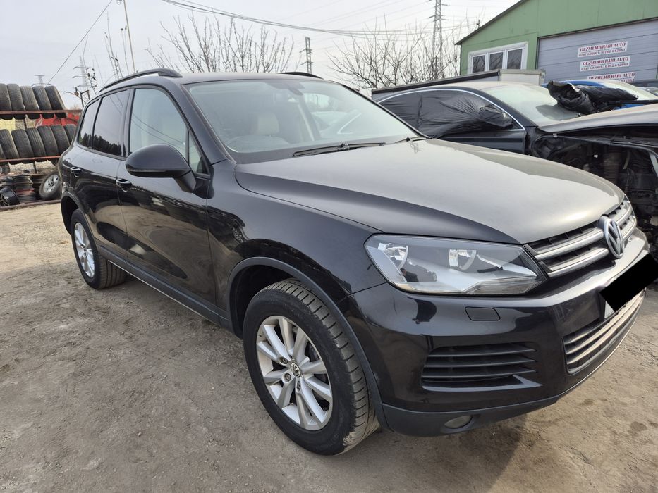 Dezmembram Volkswagen Touareg 7P 2012 3.0tdi CRC Automat