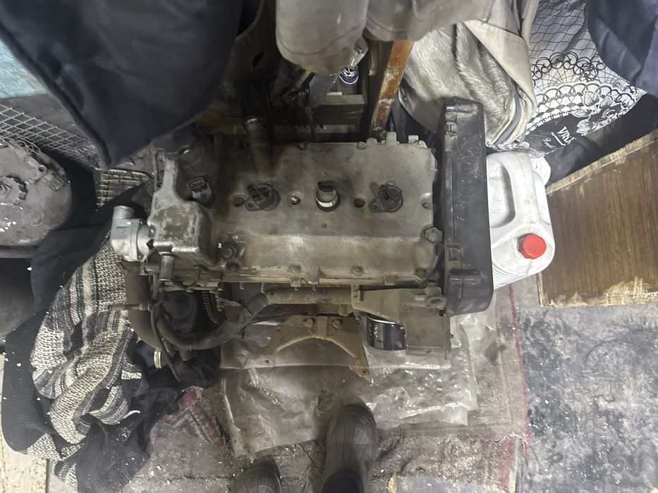 Продам двигатель шестнадцатиклапанный от приоры