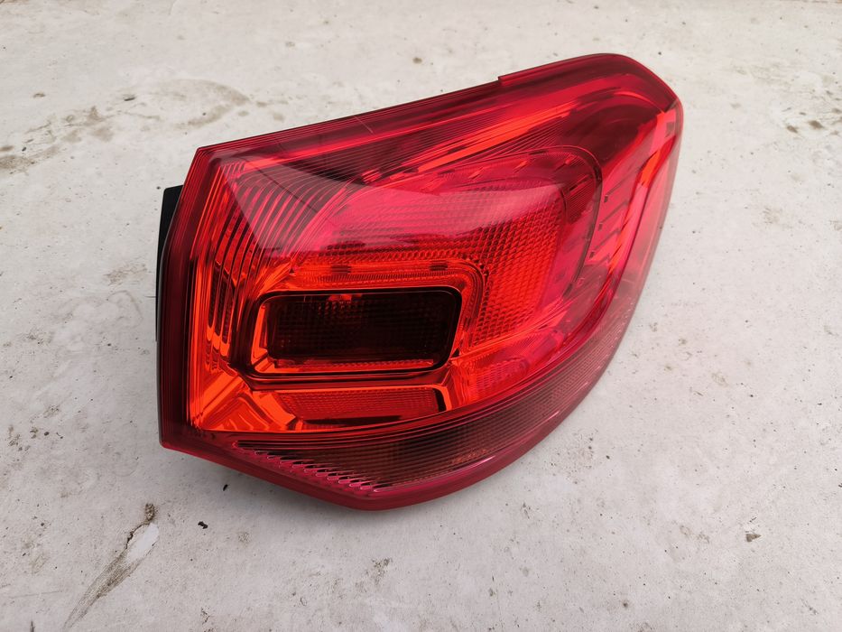 Lampa stop dreapta Opel Astra J