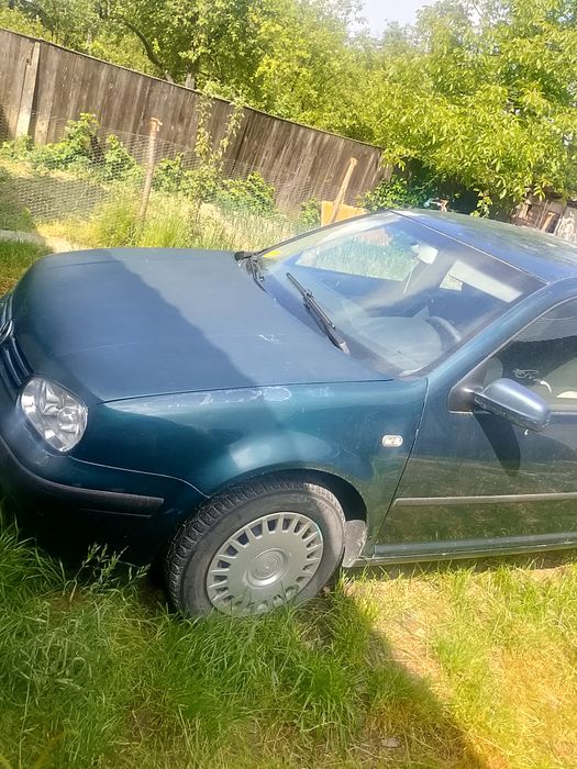 Volkswagen golf 4