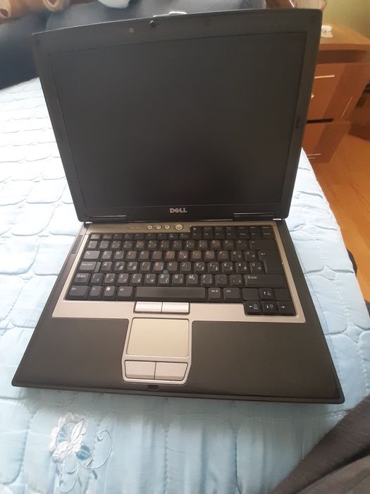 Vand laptop Deel pt piese in orasul Turda