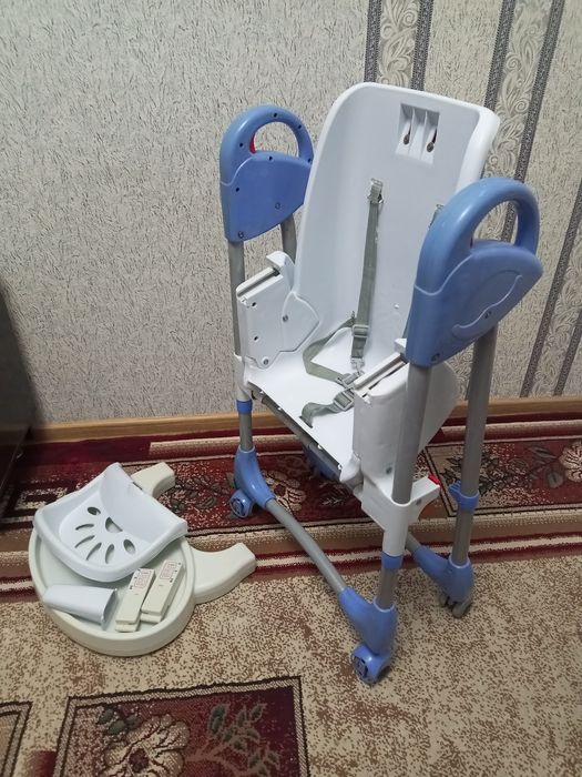 Продам детский стуль+стол.