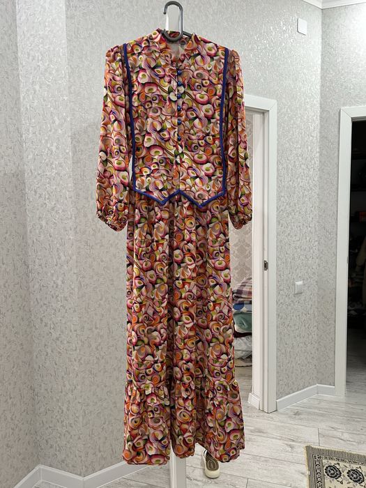 Матасы купра. Көйлек сатылады. Бағасы 5000 .