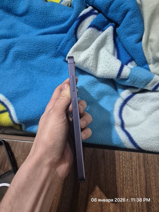 СРОЧНО!!! ПРОДАЮ Samsung S24 Plus 12/256 + Зарядка оригинальная 25W