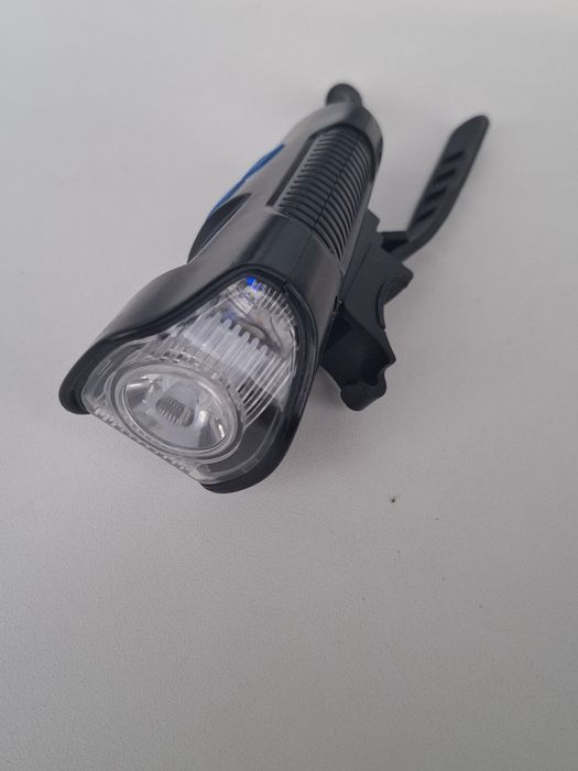 Велосипедный фонарь