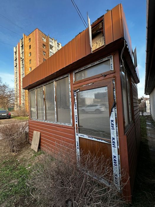 Ларек, контейнер