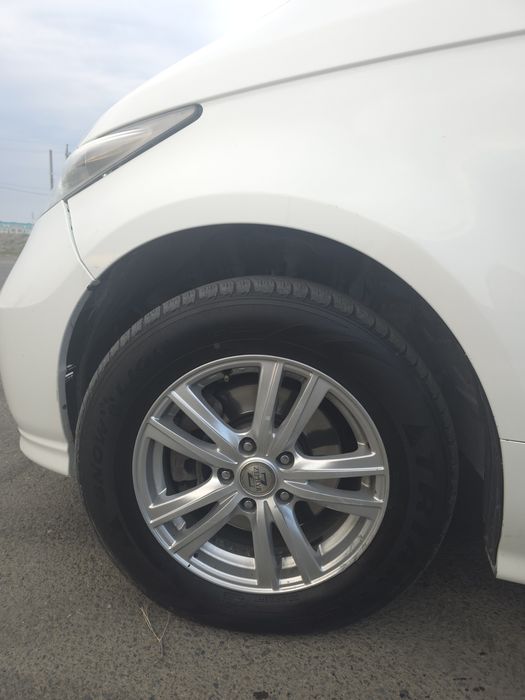 Продаётся Honda Elysion