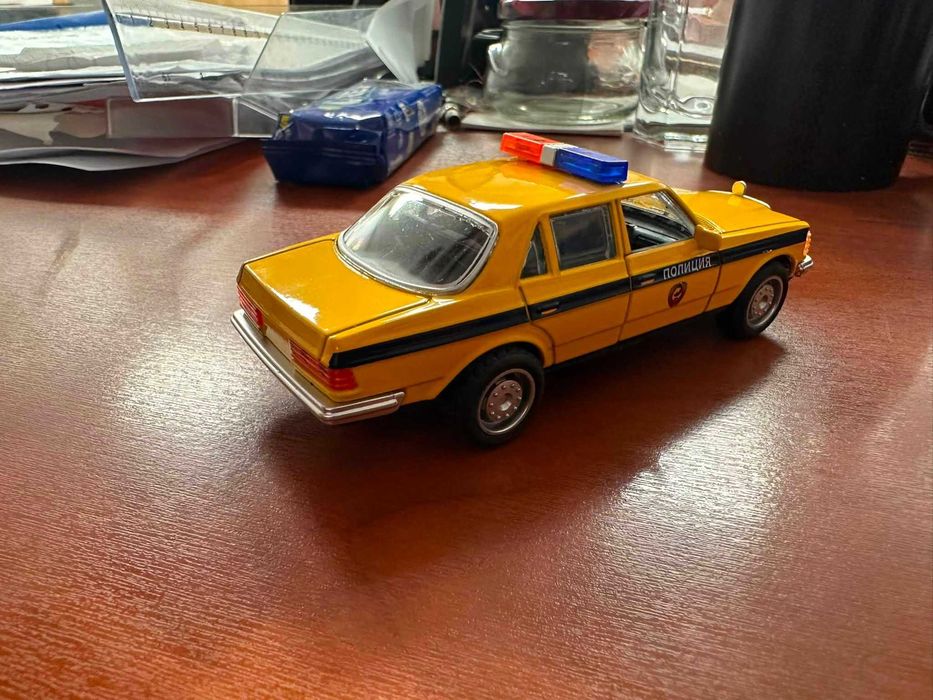 Macheta Mercedes Benz 123 - Cobra 1/43
