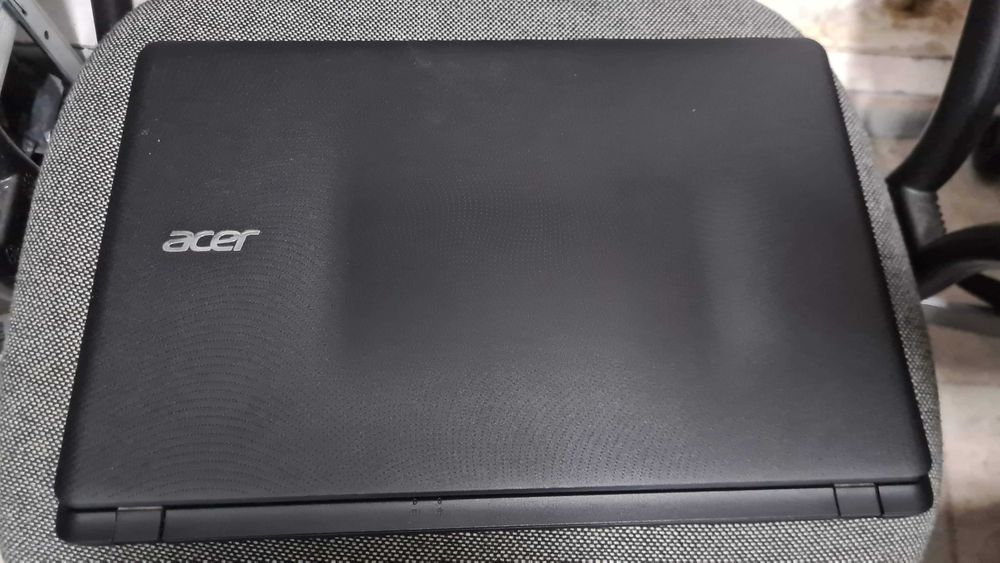 Acer Aspire ES1-533-P9YF с чисто нова батерия