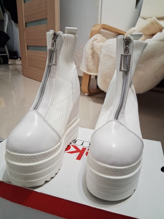 Ghete primavara marimea 39