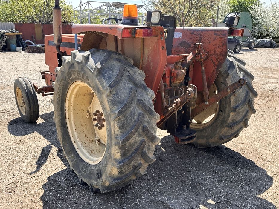 Piese//utilaje/ Tractor Renault 651.               Piese utilaje