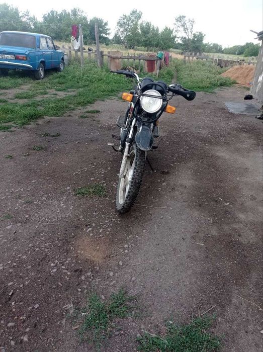 Продам мотоцикл YAQI