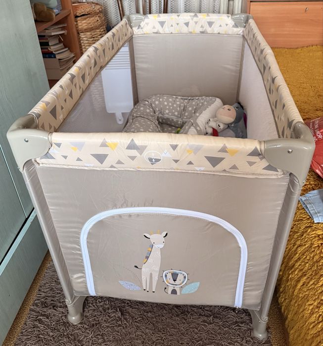 Чисто нова сгъваема кошара и сгъваем матрак 120/60