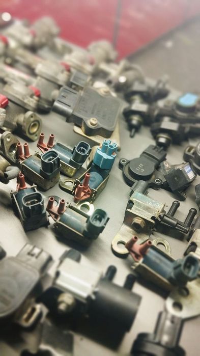 Субару стартера,генераторы,форсунки,катушки и др.