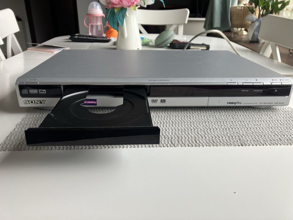 Sony RDR-GX120 CD/ DVD плеър