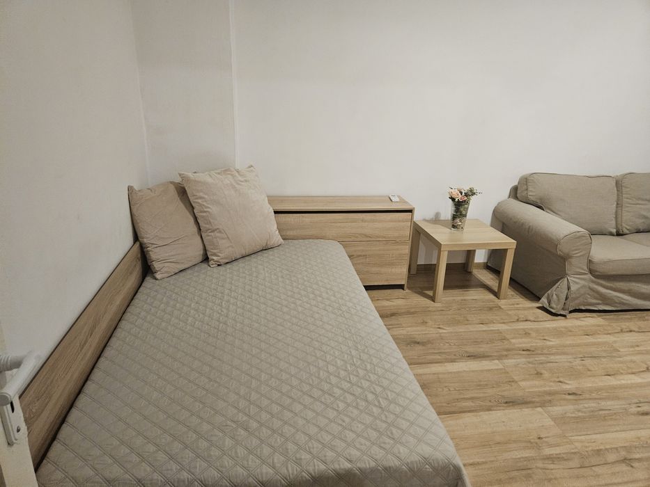 Дава се под наем Двустаен апартамент в Варна, Център - 45 кв.м за 388.62 € - Снимка #2