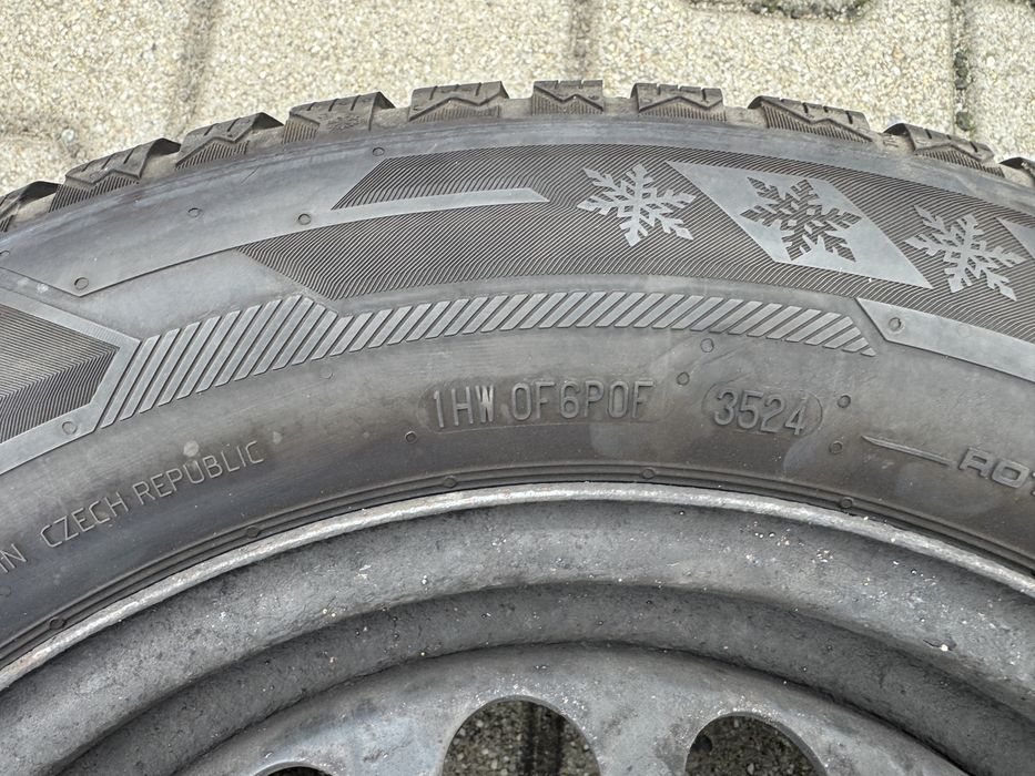 Jante Aluminiu VW Golf 5x112 Anvelope Iarna 195 65 15