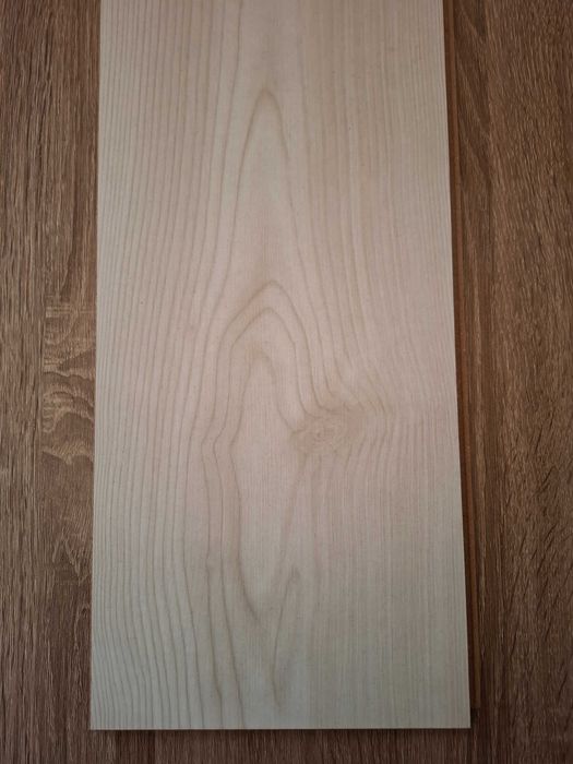 Ламиниран паркет 17кв.м + подарък 2 вида подложки, боя и грунд