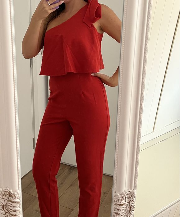 Salopeta Missguided noua cu eticheta