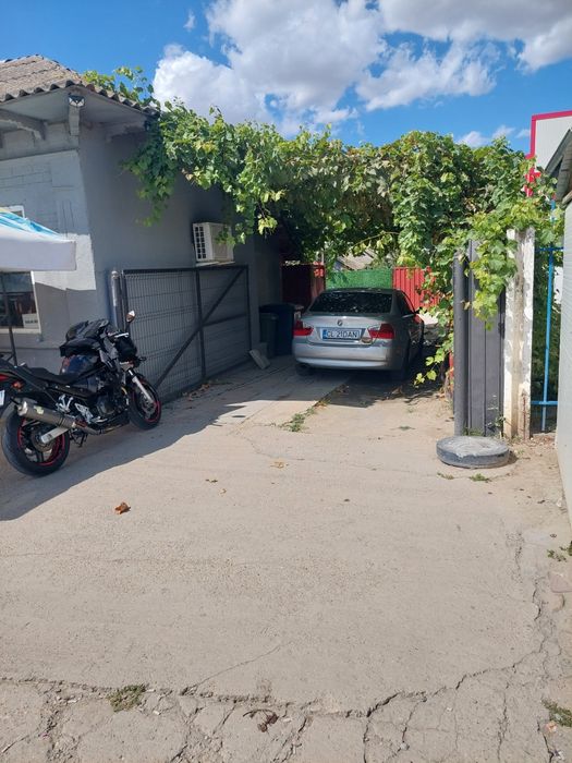 Casa de vanzare in com.Roseti