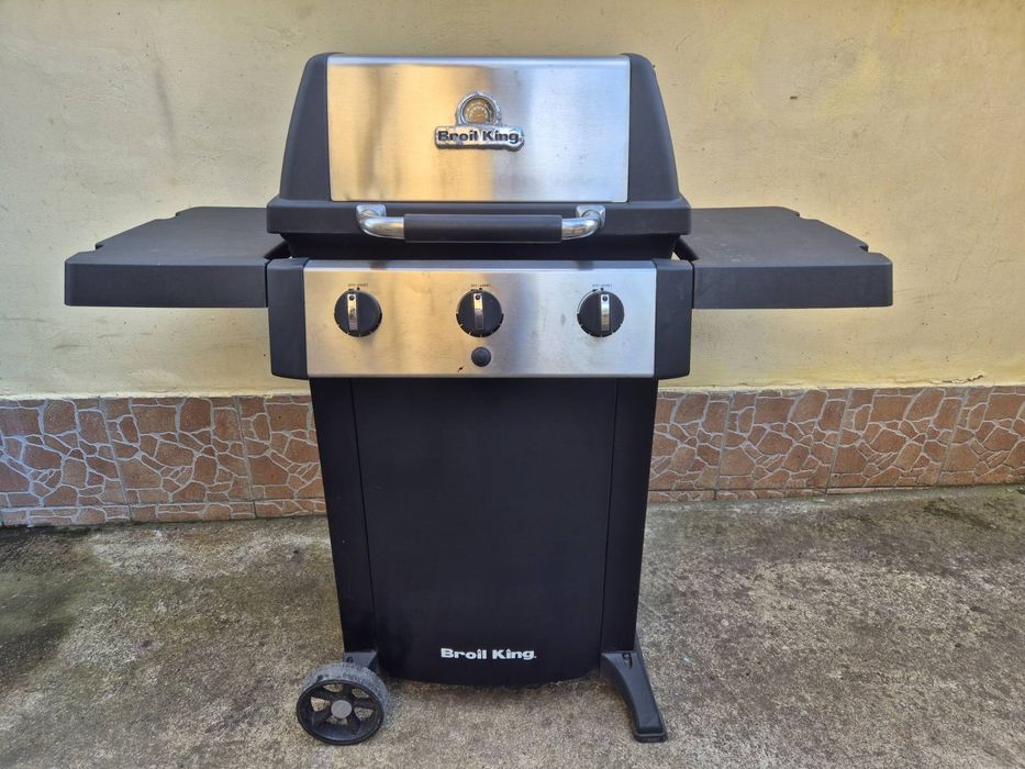 Газово барбекю Broil King GEM 310