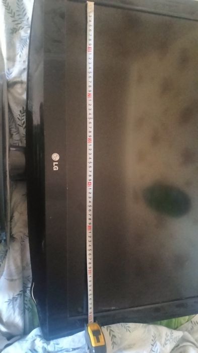 Продам телевизор LG