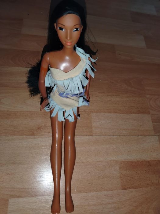 Papusa Pocahontas 45 cm, gen Barbie, Disney