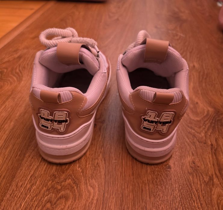 Adidasi Lv skate