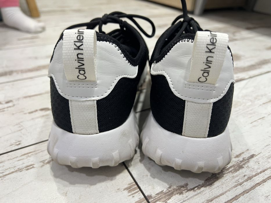Дамски оригинални маратонки Calvin Klein