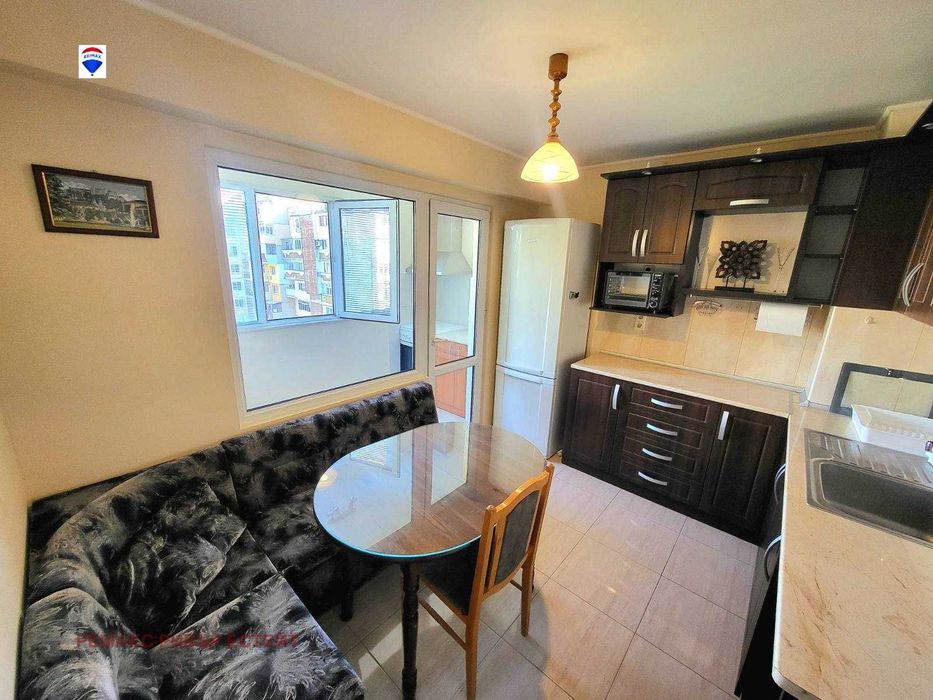 Дава се под наем Тристаен апартамент в Русе, Дружба 3 - 76 кв.м за 484.5 € - Снимка #1