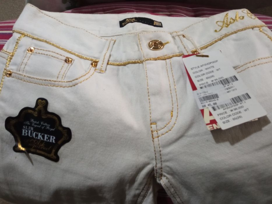 Джинсы из Кореи фирмы,,АSK",новые, дёшево