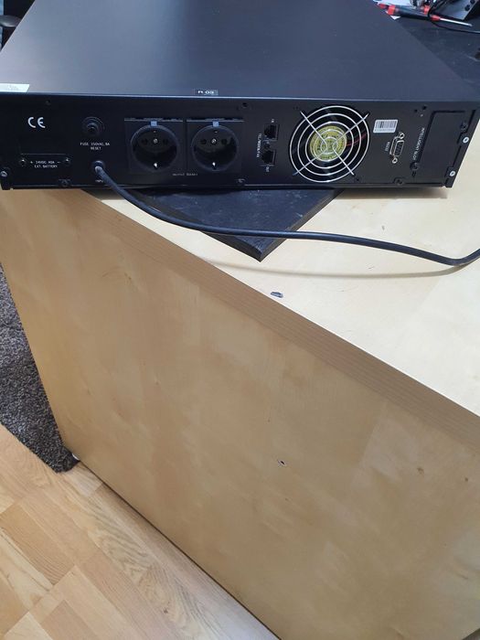 UPS  ONLINE. 1kw si 2kw pentru rack 19"