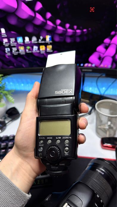 Canon EOS 600D + Blit Canon Speedlite 580EX | 18MP | Full HD