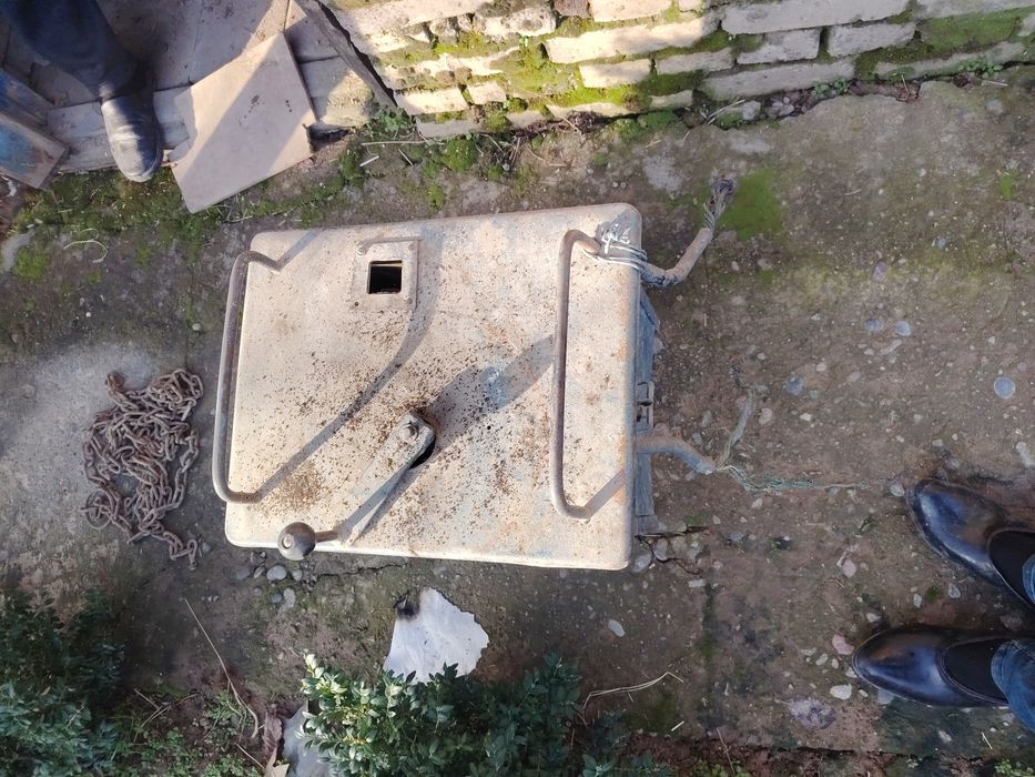 Svarka aparat sotiladi