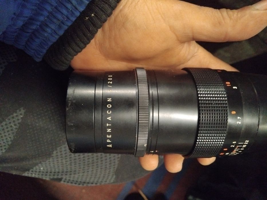 продават се фото апарат и обектив