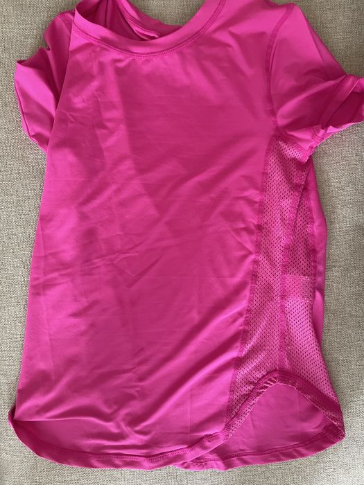 Блуза за спорт и йога от дишаща материя - размер XS