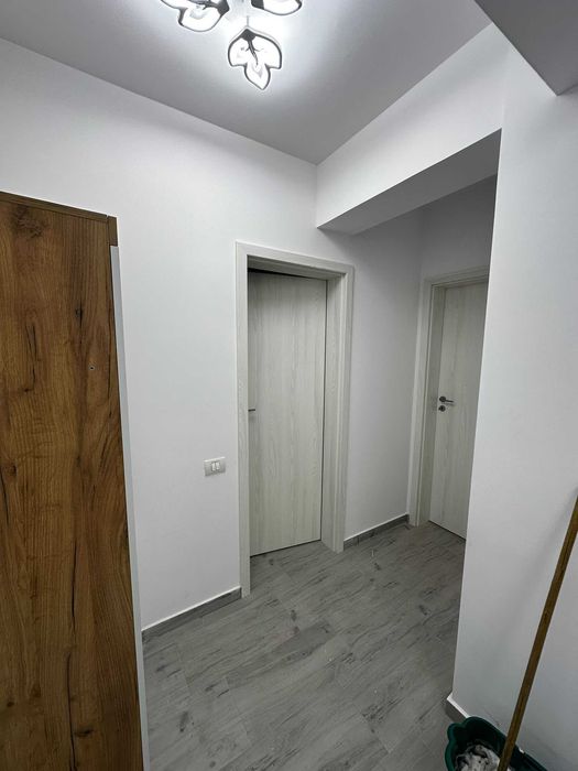 Inchiriez Apartament 2 camere, bloc nou, cu parcare inclusa - Metrou Dimitrie Leonida