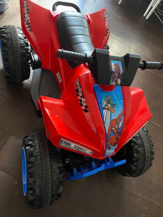 Atv electric pentru copii
