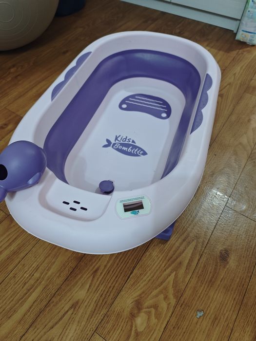 Продам Срочно Ванночка от 0 до 3 лет.