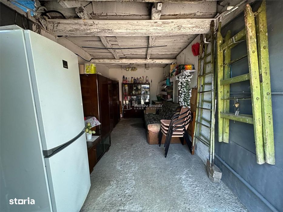 Casa Cocheta, Locuibila imediat,  cu Gradina si Curte,1500mp., Com.Bir