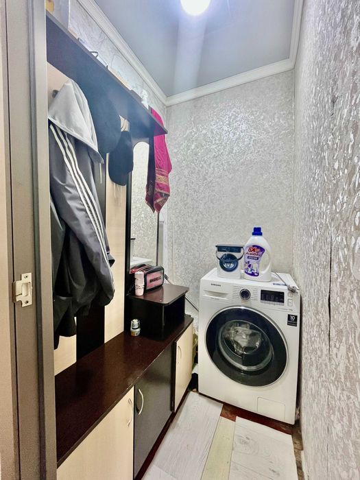 4-комнатная на 7 мкрн ][