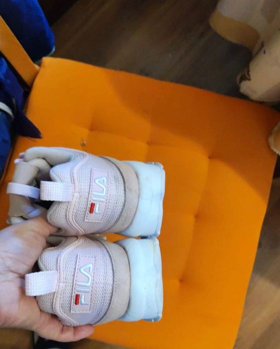 FILA DISRUPTOR 2 Маратонки Unusex размер 37 стават на 36, 36.5 и 37