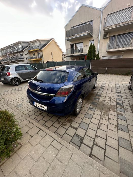 Vand Opel Astra GTC 1,9 din 2005