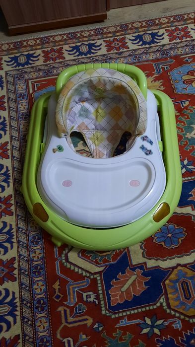 Продается детский ходунок