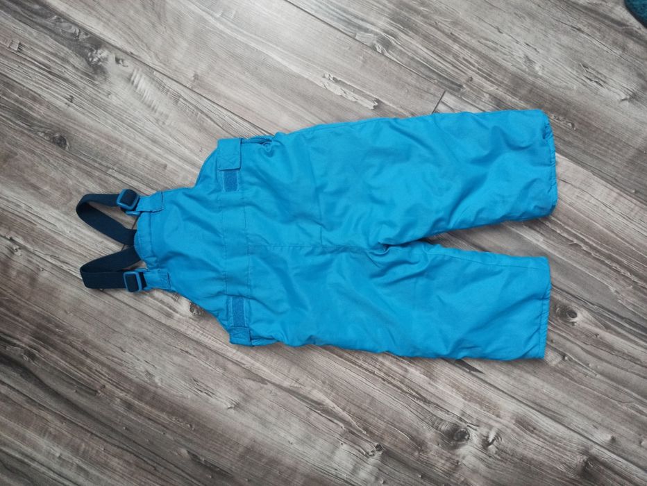 Geaca Waikiki mărime 12-18 luni (80-86 cm) si pantaloni de schi 80