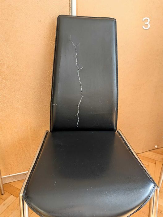 4 броя трапезни столове