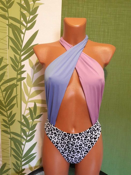 Costum de baie intreg, marimea S, culoare albastru roz, marca Tezenis